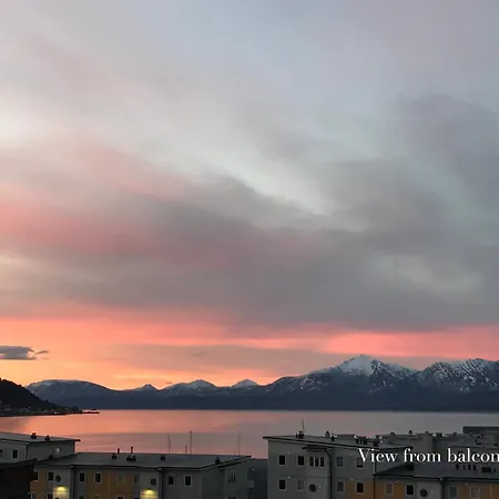 Moderne Toppetasjeleilighet Apartment Tromso